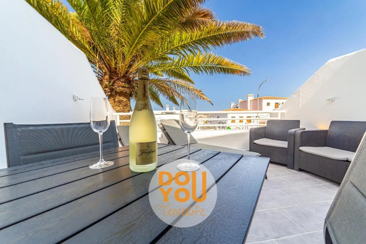 Holiday Apartments Oasis Los Cristianos  Ισπανία